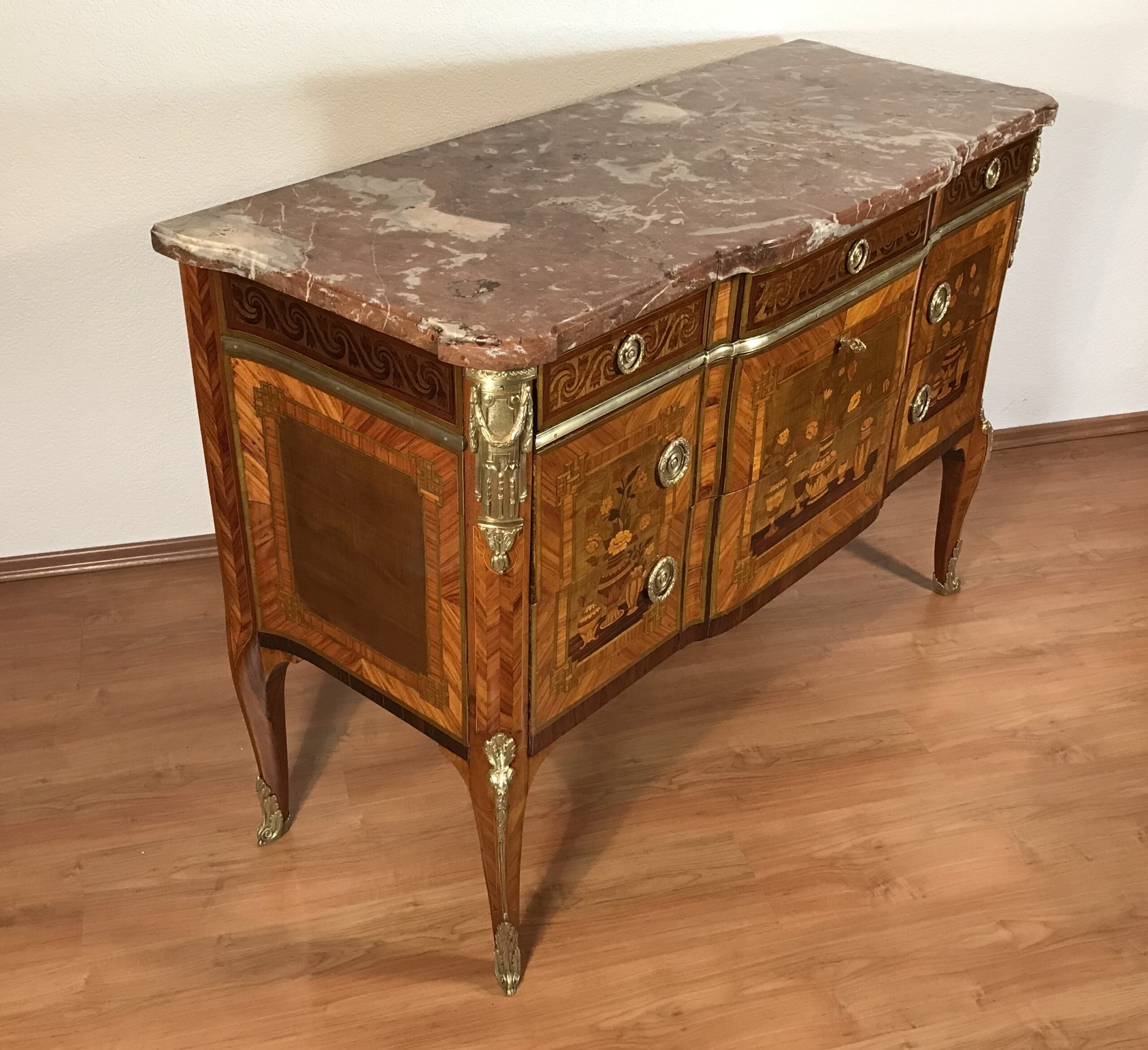 French Louis XV Transition Dresser, 1770-1800 - Image 2