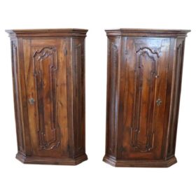 Pair of 17th century Italian Corner Cabinets