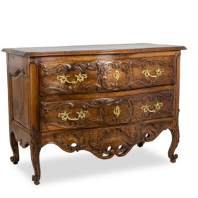 Curved Antique Chest of Drawers, known as a Nîmoise, 18th century.