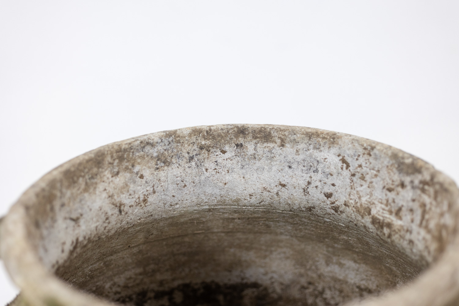 Willy Guhl Pair of “pot” planters in fiber cement. 1950s - Image 17