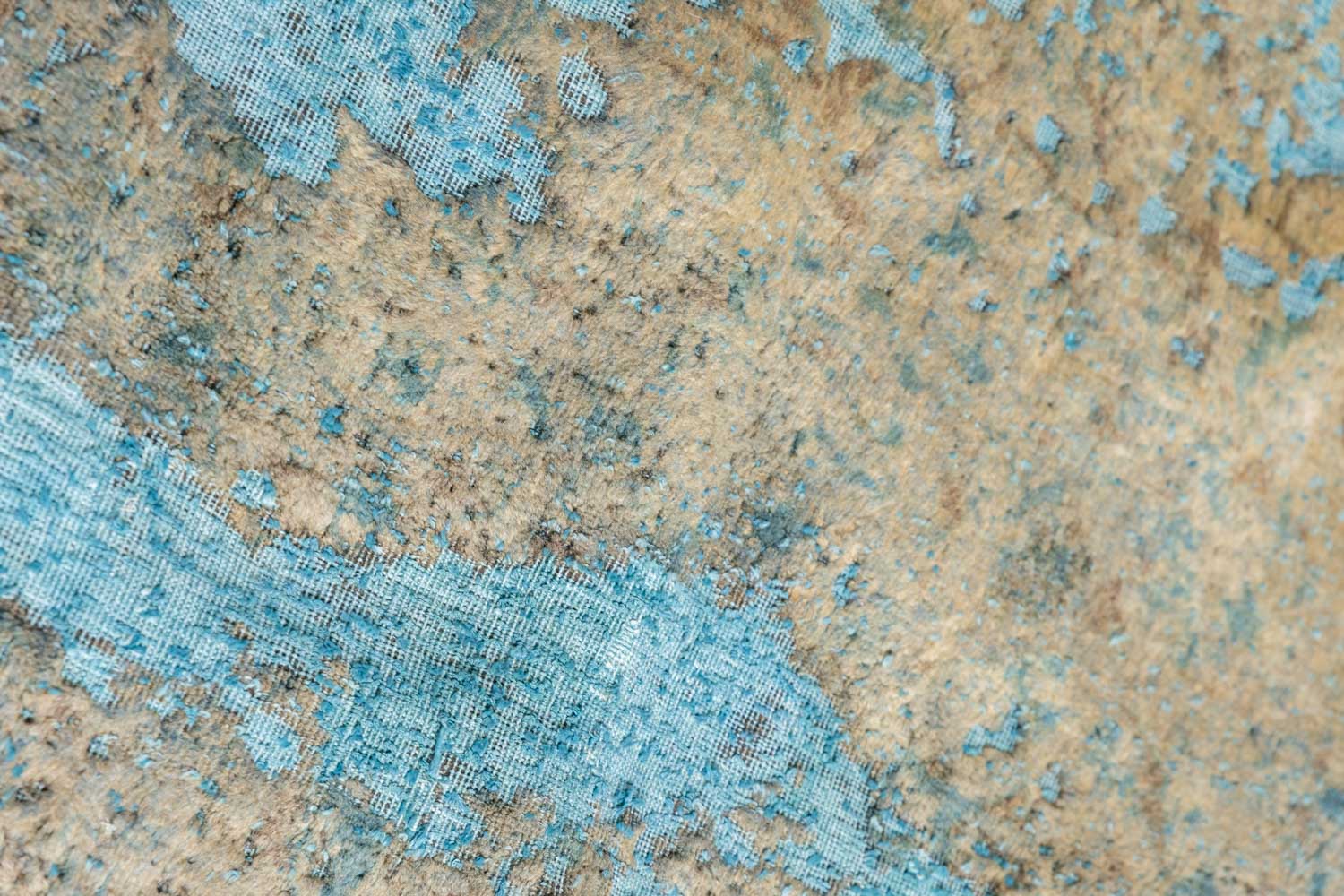 Rectangular Wool Rug, Light Blue Background, Contemporary. - Image 3