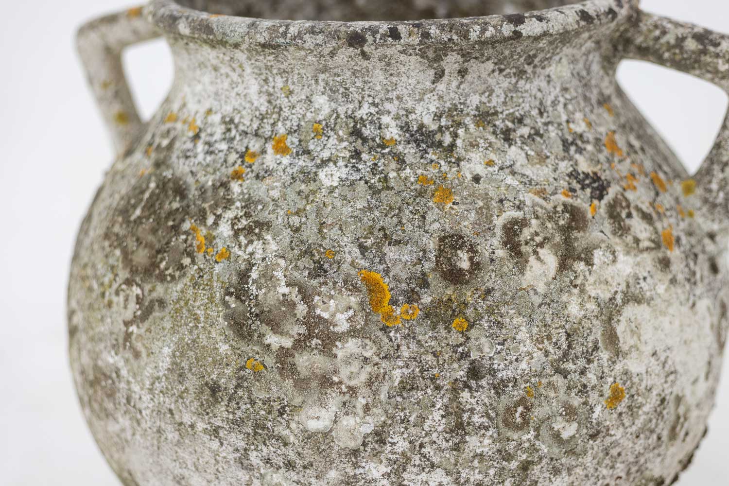 Willy Guhl Pair of “pot” planters in fiber cement. 1950s - Image 8