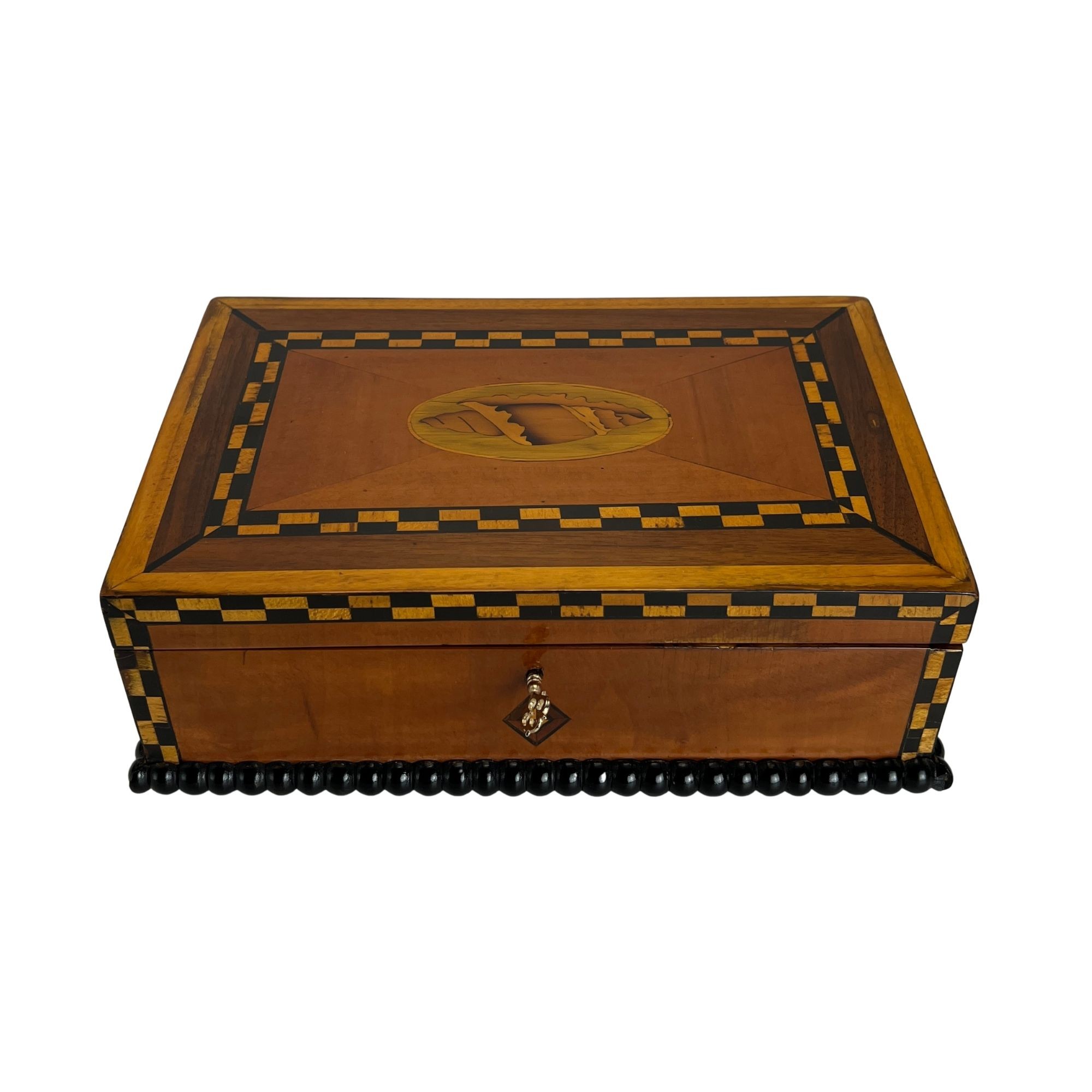 Antique Historicism Box- Styylish