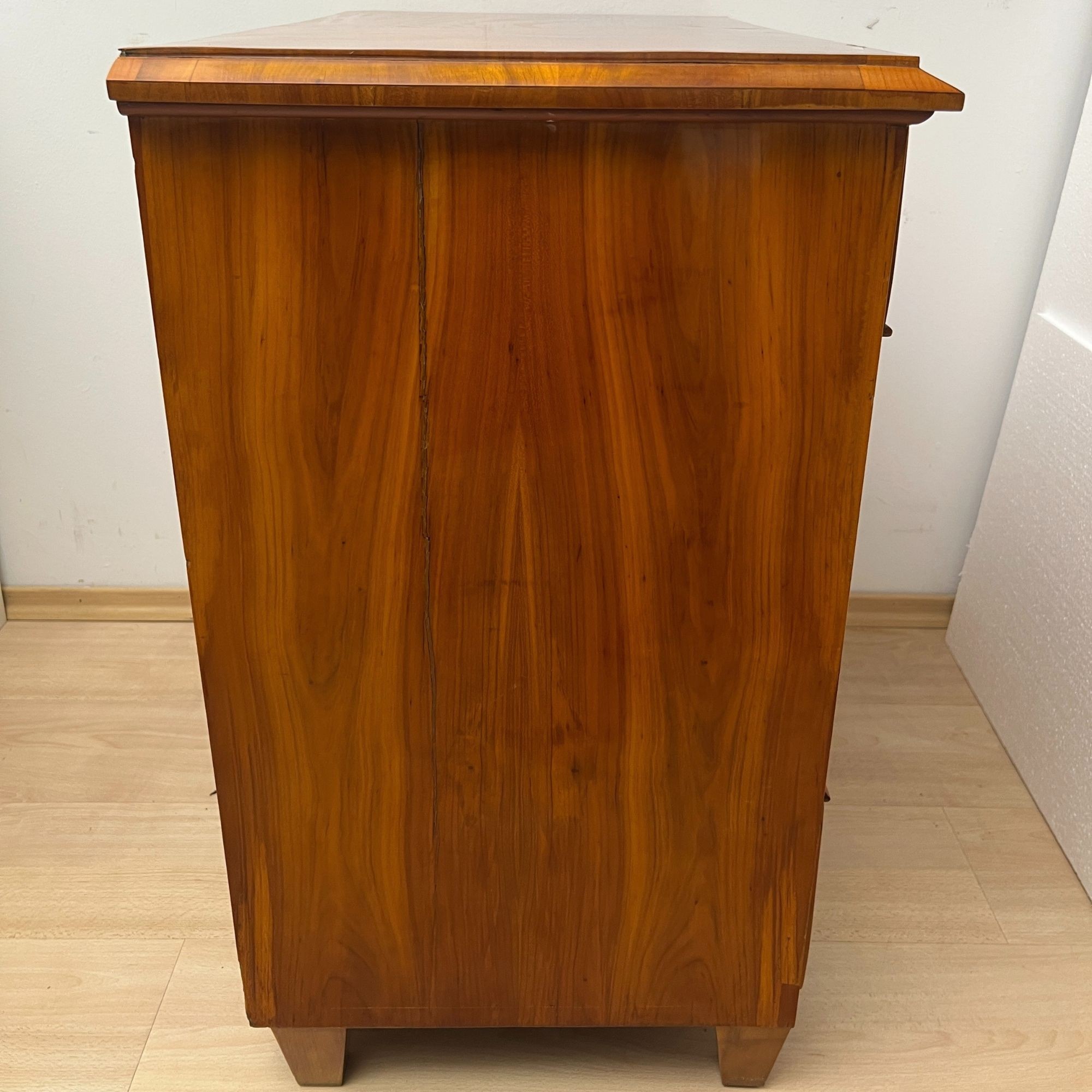 Biedermeier Cherry Wood Chest of Drawers, circa 1830 - Image 7
