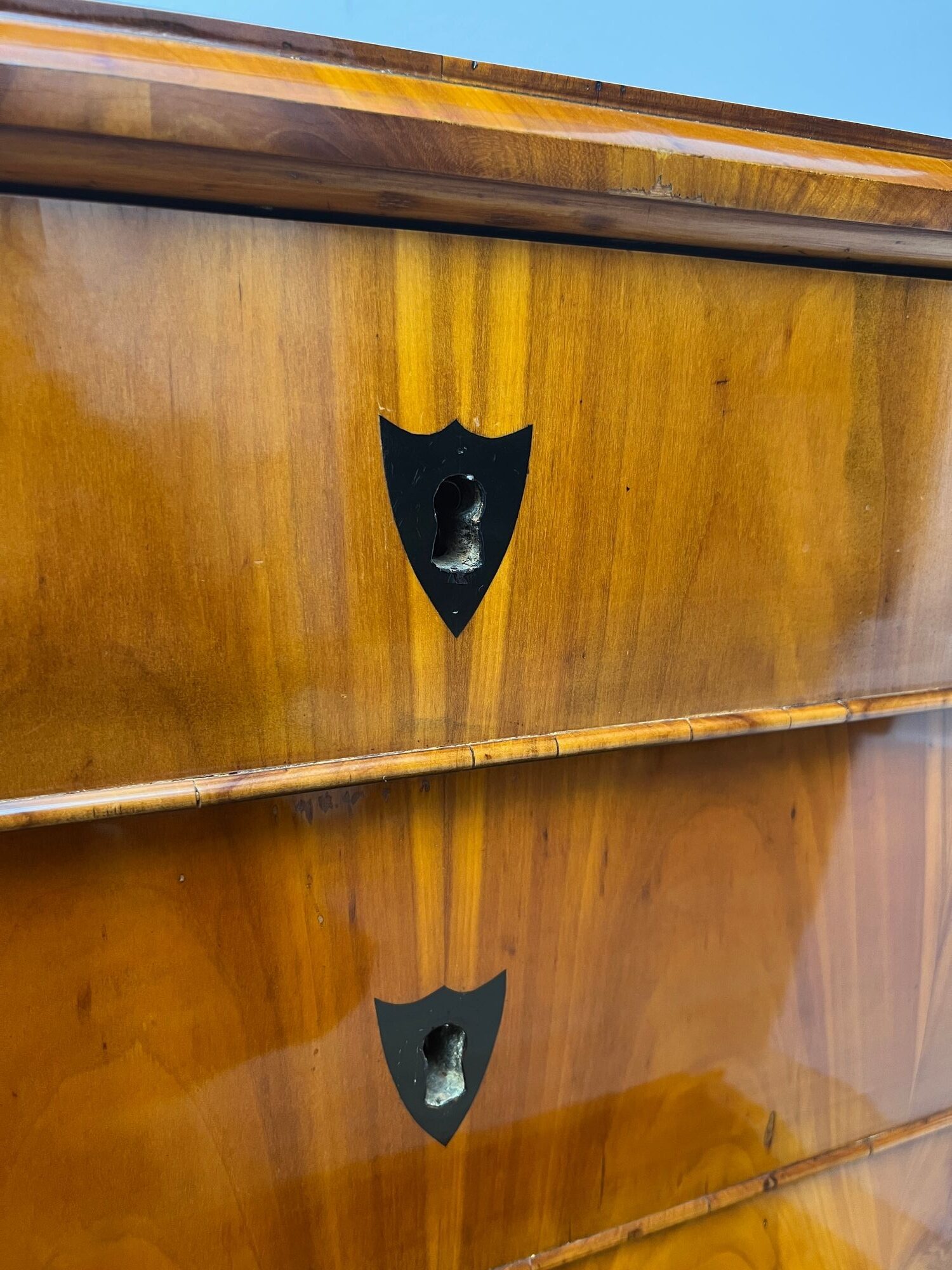 Biedermeier Cherry Wood Chest of Drawers, circa 1830 - Image 10