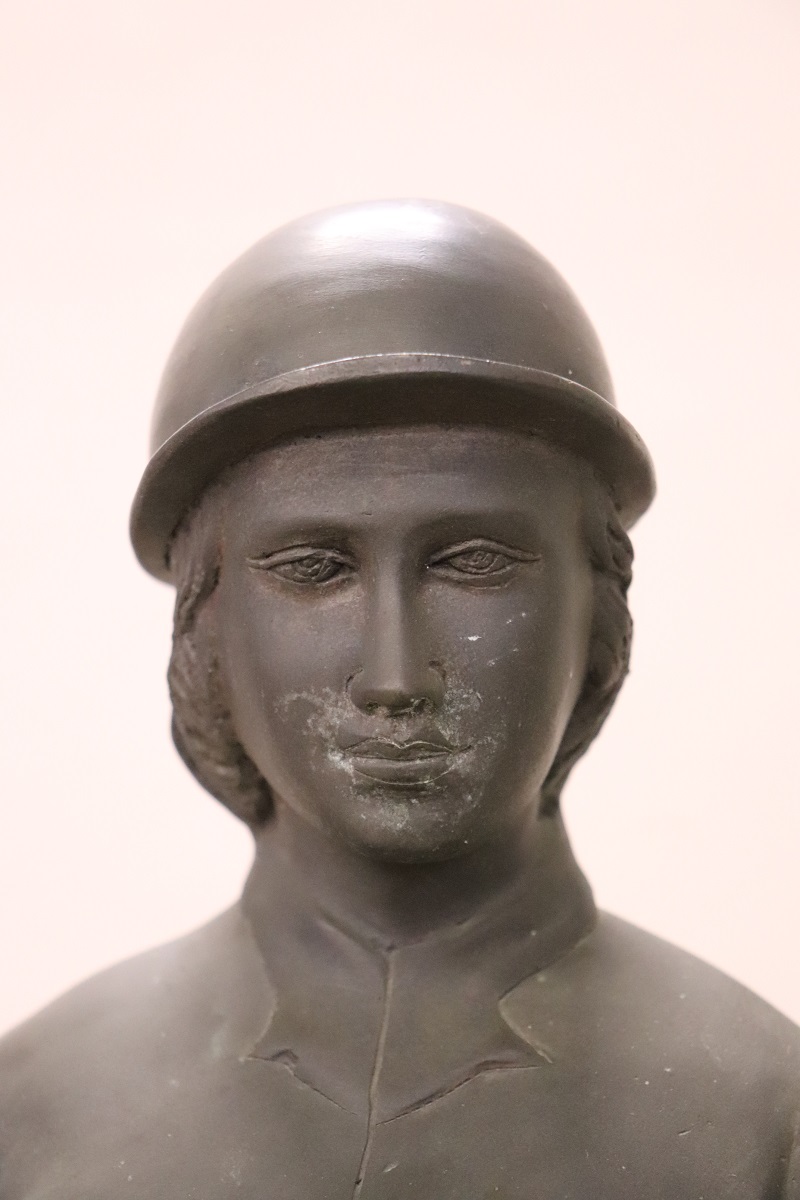 Very Large Bronze Sculpture, Signed, Horse and Jockey Statue - Image 8