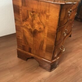German Baroque Walnut Chest of Drawers, 1750