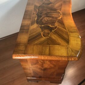 German Baroque Walnut Chest of Drawers, 1750