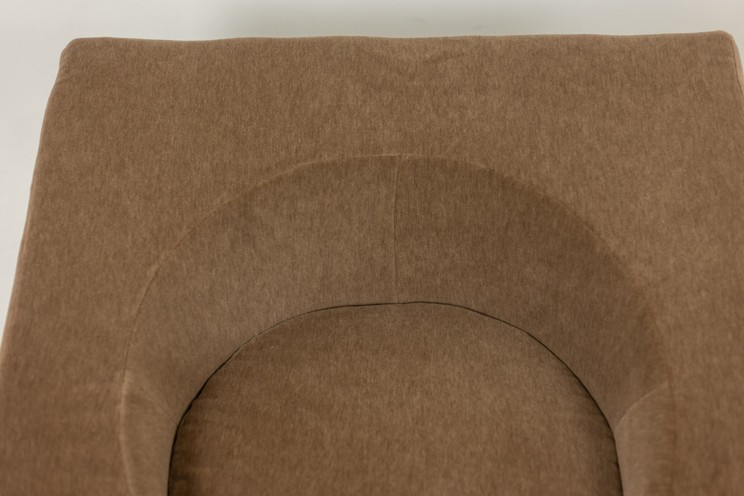 Pair of Cubic Armchairs in Beige Mohair Fabric, Contemporary. - Image 8