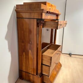 Biedermeier Secretaire, Cherry Veneer, Inlays, Brass, South Germany circa 1830