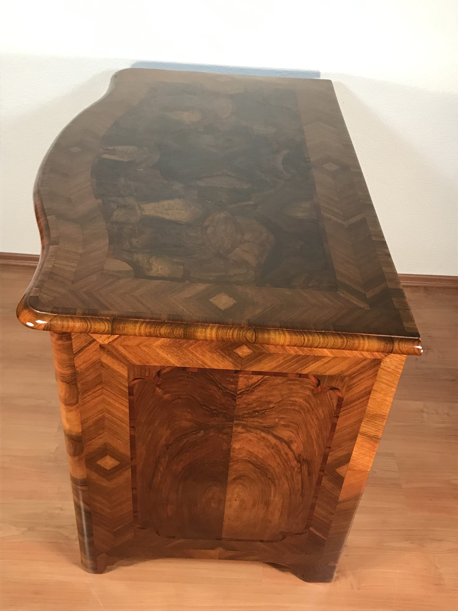 South German Baroque Chest of Drawers, 1750 - Image 9