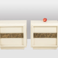 Alternative view of Luciano Frigerio – Pair of Italian Bedside Tables in Lacquered Wood, 1970s