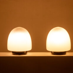 Alternative view of Leucos Egg-shaped Lamps, Pair, Italy, 1960s