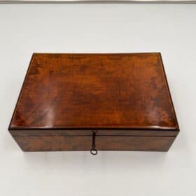 Late Biedermeier Jewelry Box, Printed beech, Germany circa 1840