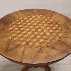 Mid 19th Century Italian Louis Philippe Antique Round Table in Inlaid Walnut