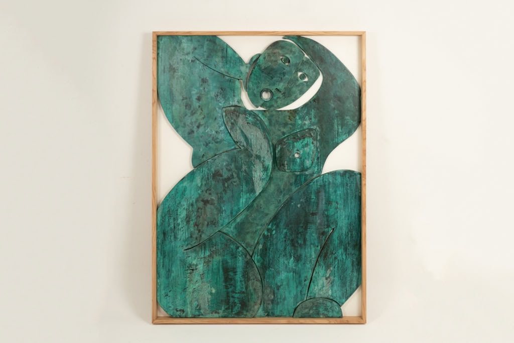 “Sortez du cadre!” Bas-relief, Weathered Wood, Contemporary - Image 2