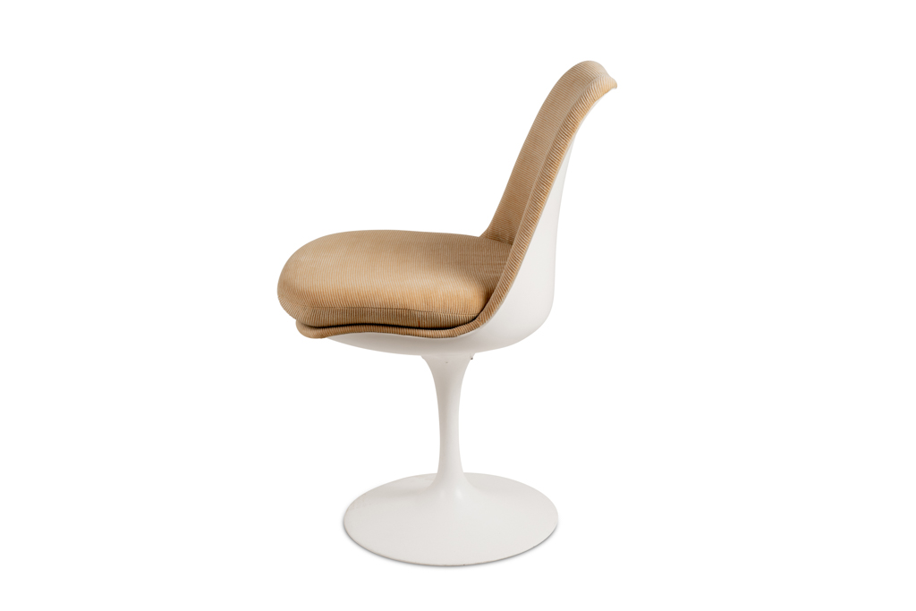 Set of Eight Eero Saarinen Tulip Chairs, for Knoll 1970s - Image 11