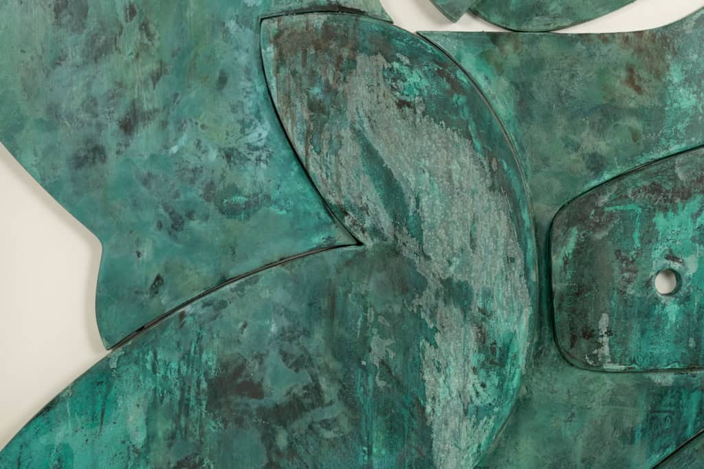 “Sortez du cadre!” Bas-relief, Weathered Wood, Contemporary - Image 5