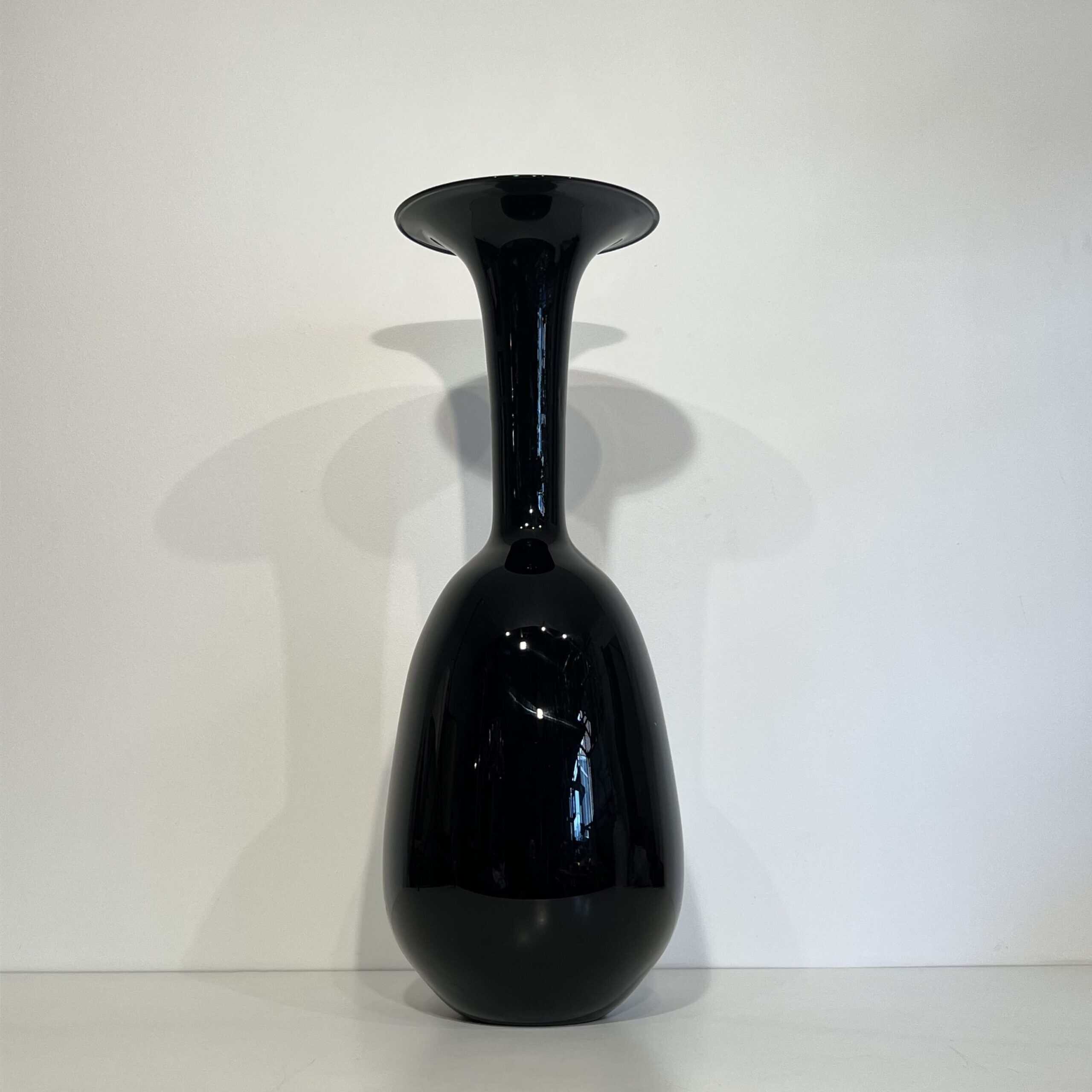 Large Architectural Floor Vase in Glossy Black Porcelain, 1970s - Image 2