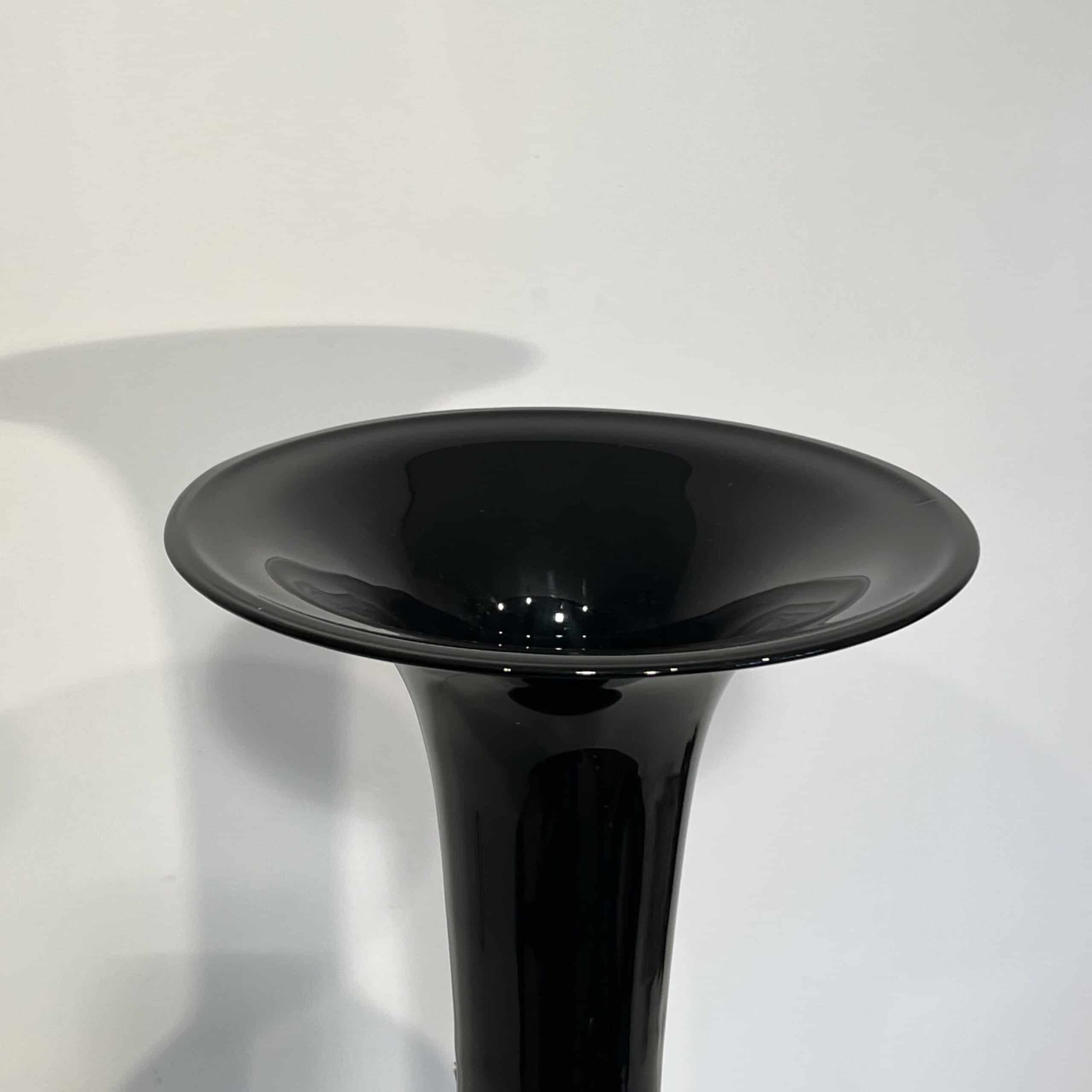 Large Architectural Floor Vase in Glossy Black Porcelain, 1970s - Image 7