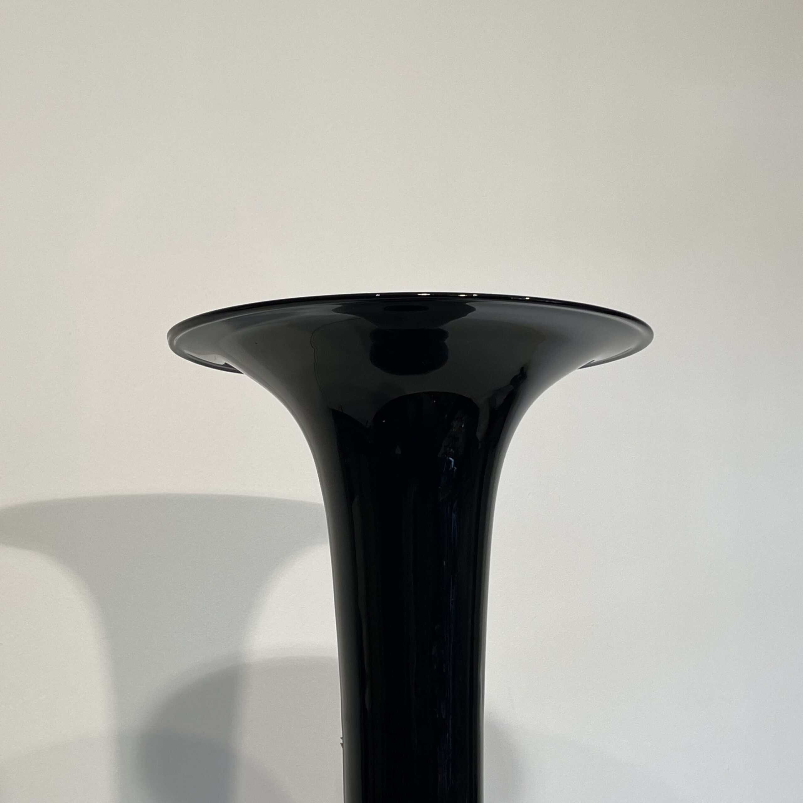 Large Architectural Floor Vase in Glossy Black Porcelain, 1970s - Image 8