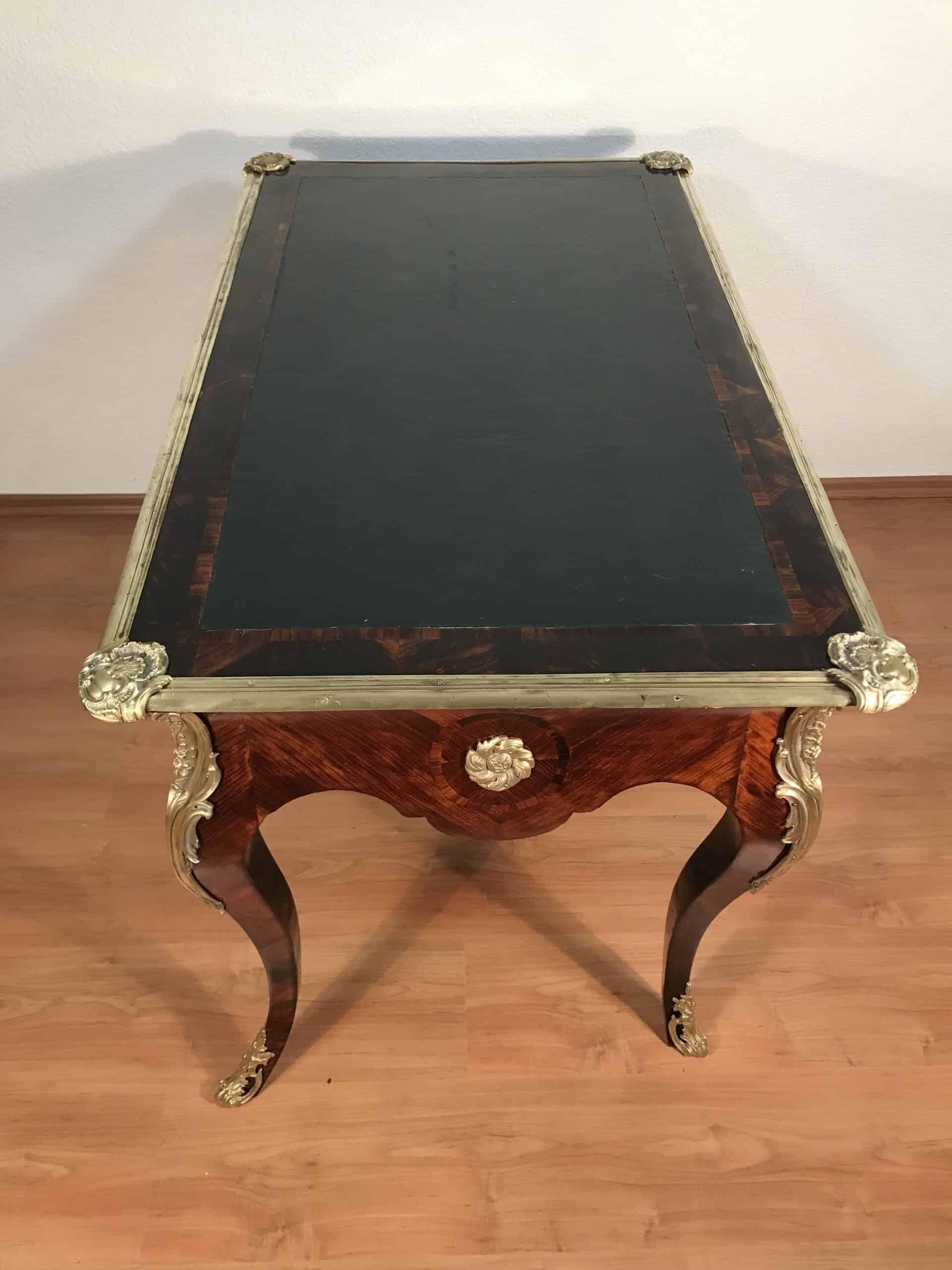 18th Century French Bureau Plat Desk in Kingwood, 1750 - Image 5