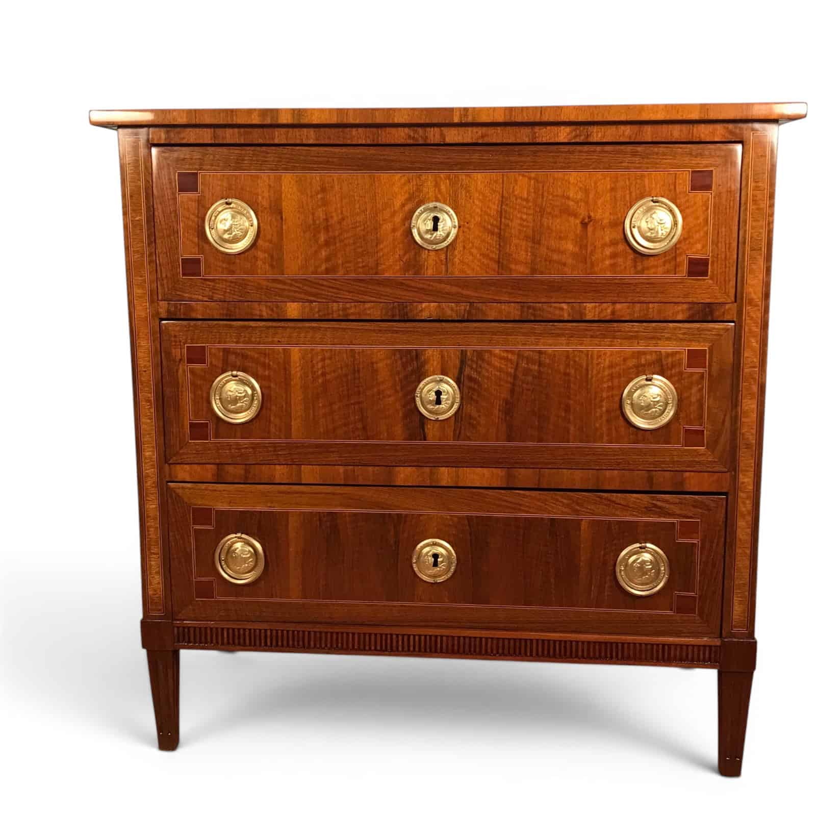 Small Louis XVI Chest of Drawers with cube marquetry- Styylish