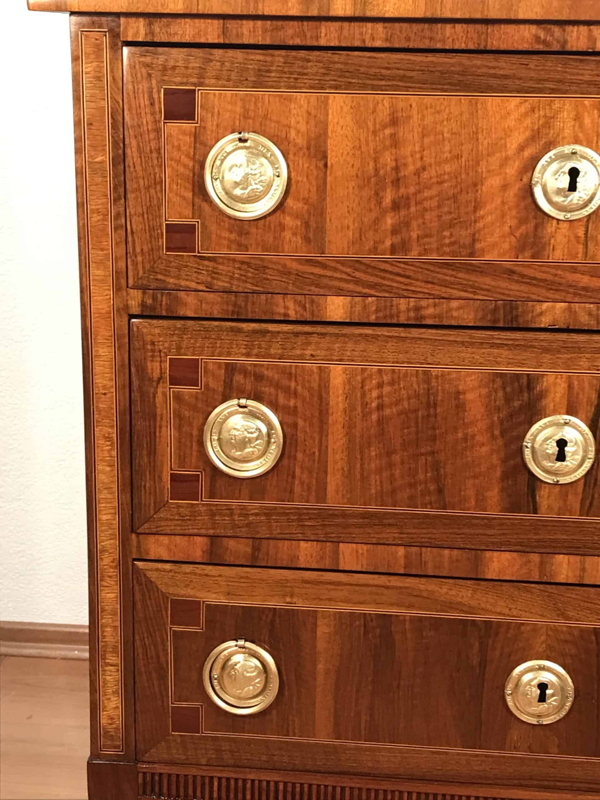 Small Louis XVI Chest of Drawers, Cube Marquetry, Germany 1780 - Image 9