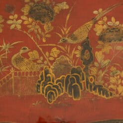 1950s English Chinoiserie Lacquer Coffee Table - Lacquer Detail - Styylish