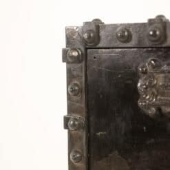 Antique Bauche Metal Travel Safe - Corner Detail - Styylish