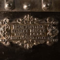 Antique Bauche Metal Travel Safe - Detail Four - Styylish