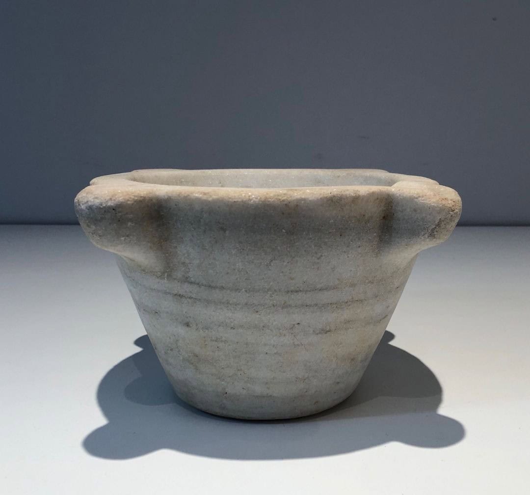 18th-Century French White Marble Mortar with Turned Ridges - Image 2