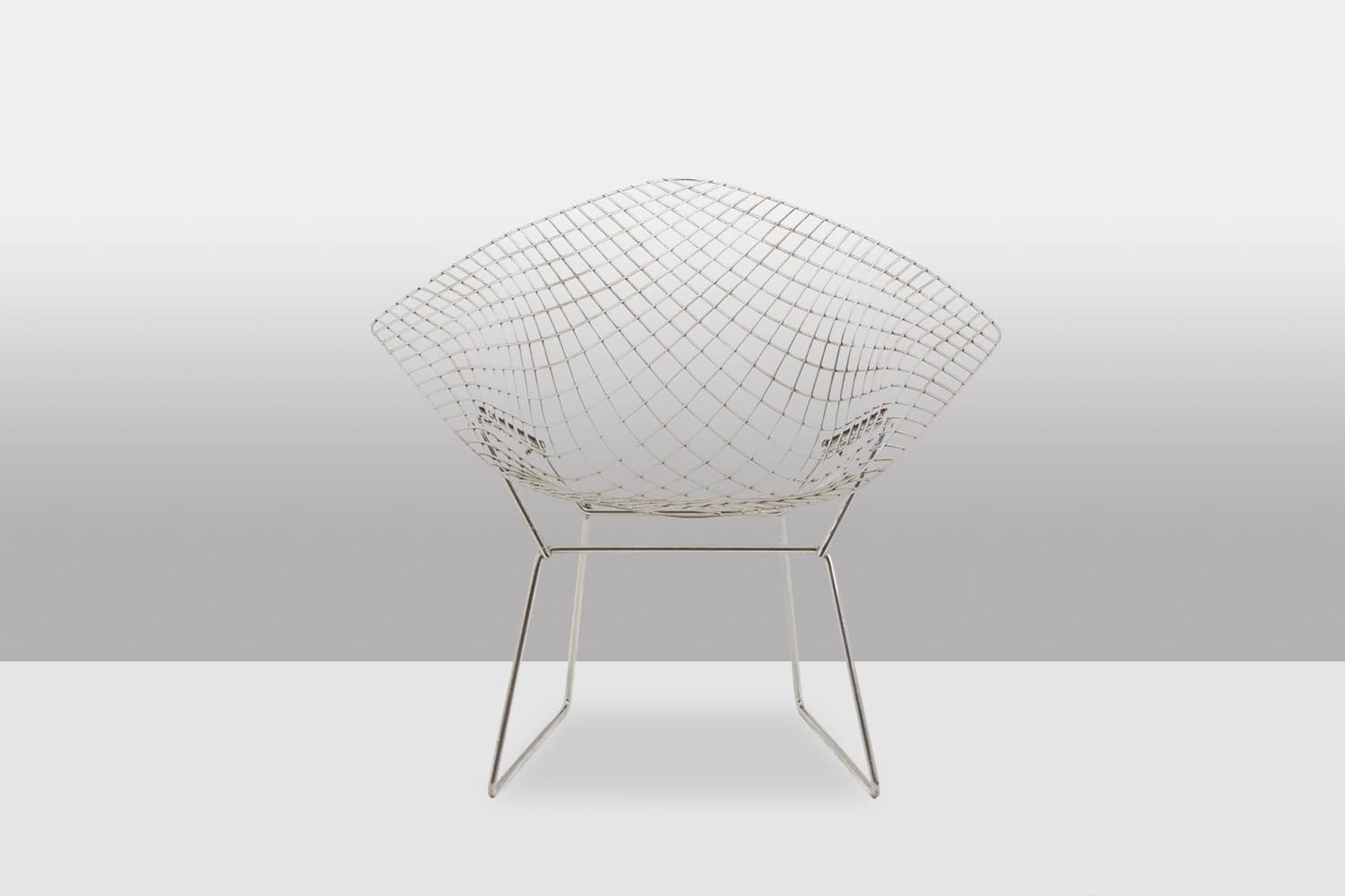 Harry Bertoia Diamond Chairs for Knoll - Front View - Styylish
