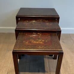 Set of Three Lacquered Nesting Tables with Chinoiserie Decoration, France circa 1940 - Image 3