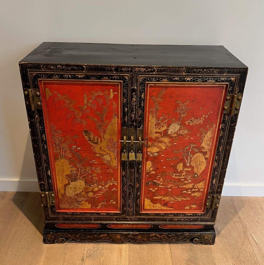 Lacquered Chinoiserie Cabinet, French Art Déco, circa 1940 - Image 3
