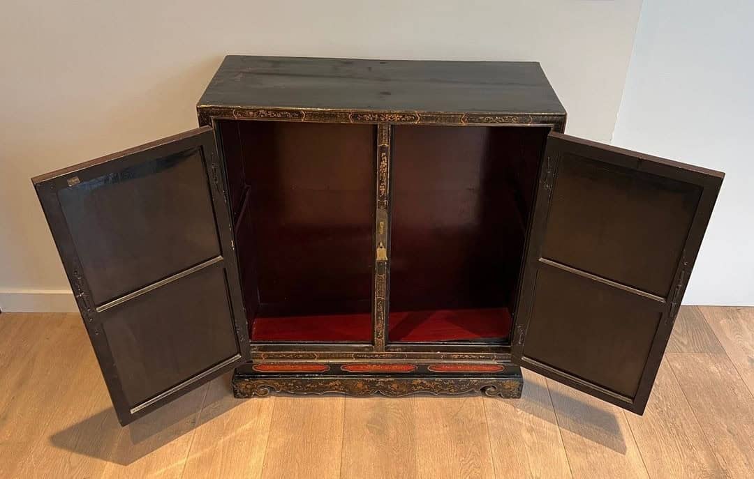 Lacquered Chinoiserie Cabinet, French Art Déco, circa 1940 - Image 4