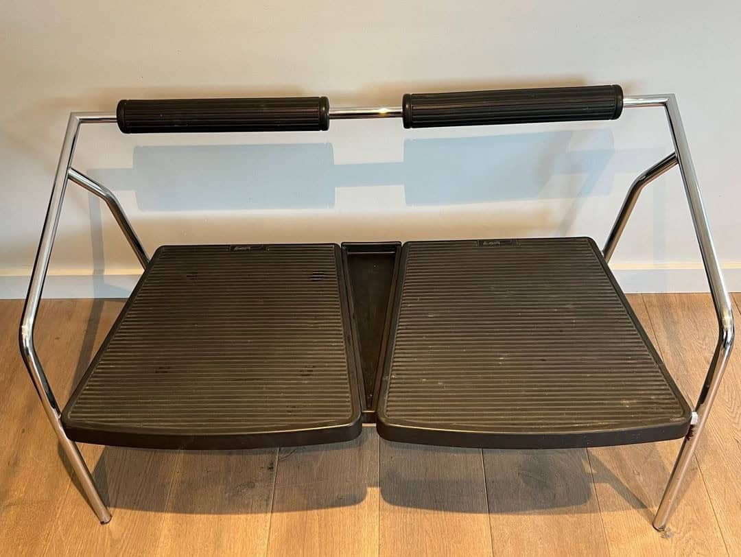 1970s System Chrome and Rubber Sofa - Image 6