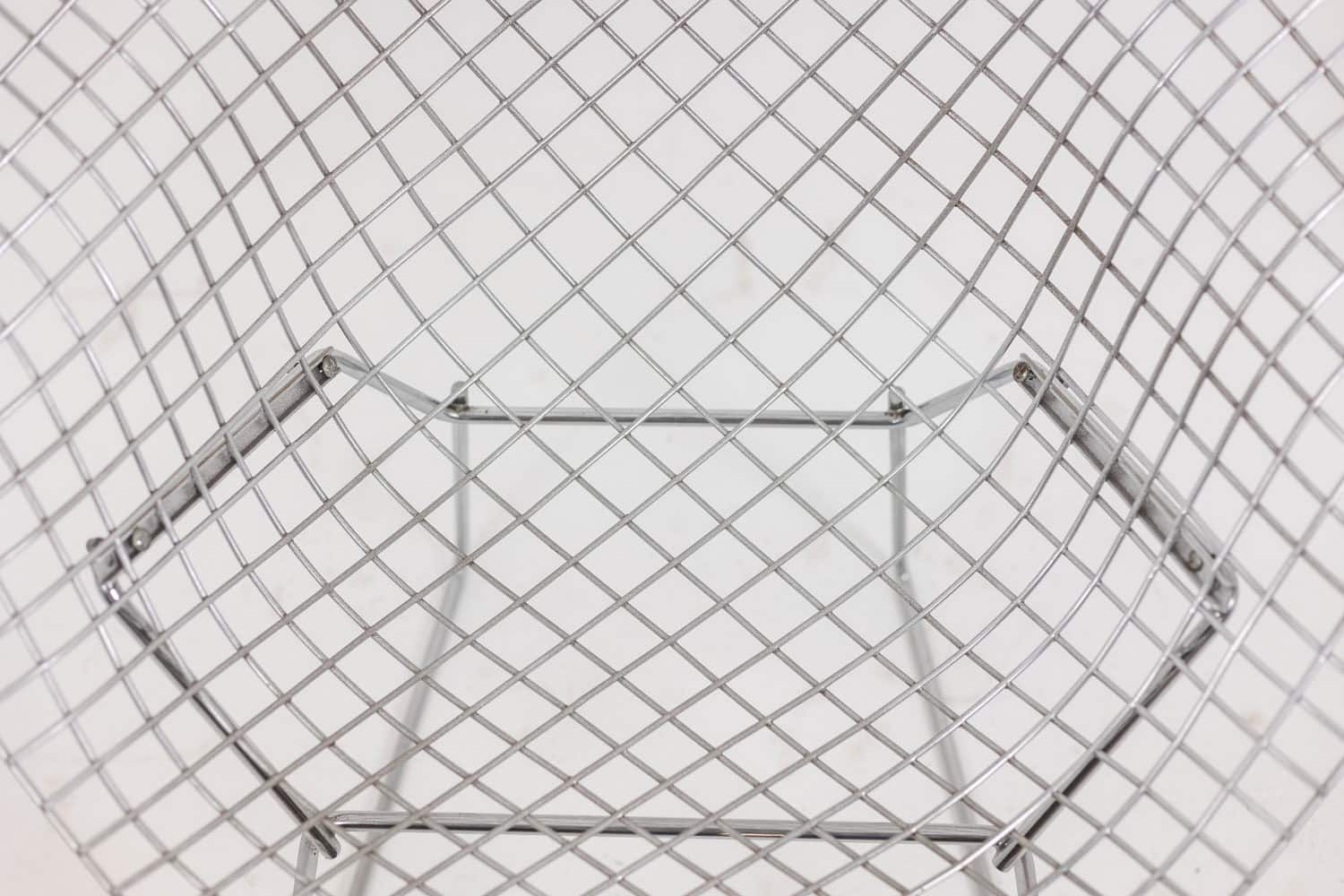 Harry Bertoia Diamond Chairs for Knoll - Seat Detail - Styylish