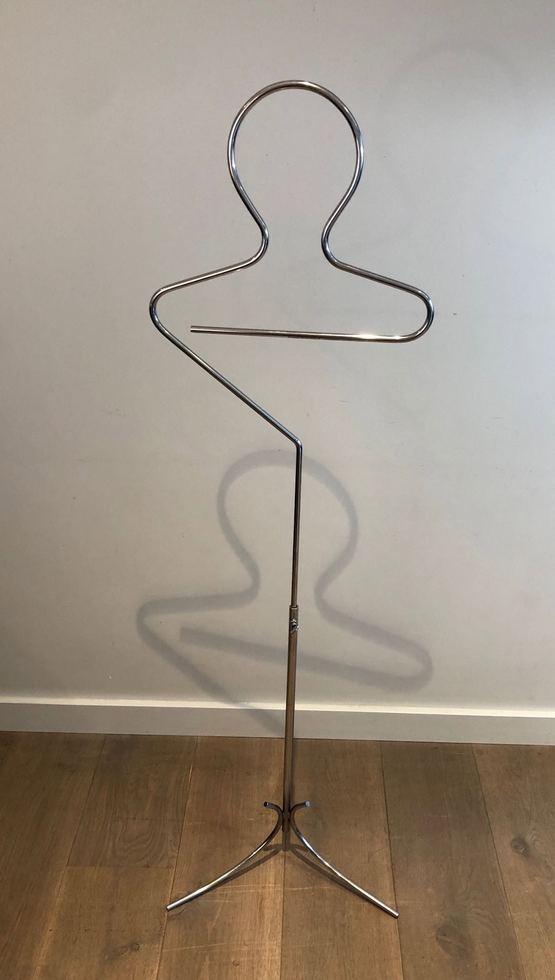 French 1960s Chrome Valet de Nuit - Image 7