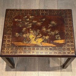 Set of Three Lacquered Nesting Tables with Chinoiserie Decoration, France circa 1940 - Image 8