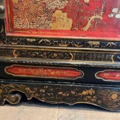 Lacquered Chinoiserie Cabinet, French Art Déco, circa 1940 - Image 8
