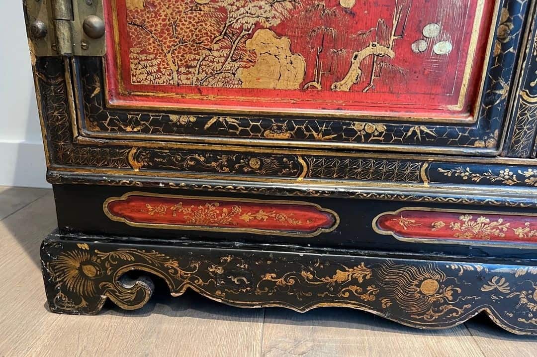 Lacquered Chinoiserie Cabinet, French Art Déco, circa 1940 - Image 8
