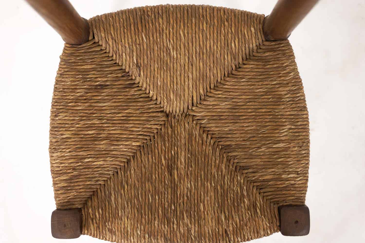 Set of 8 Vintage Oak and Straw-Seated Chairs - Seat Detail - Styylish