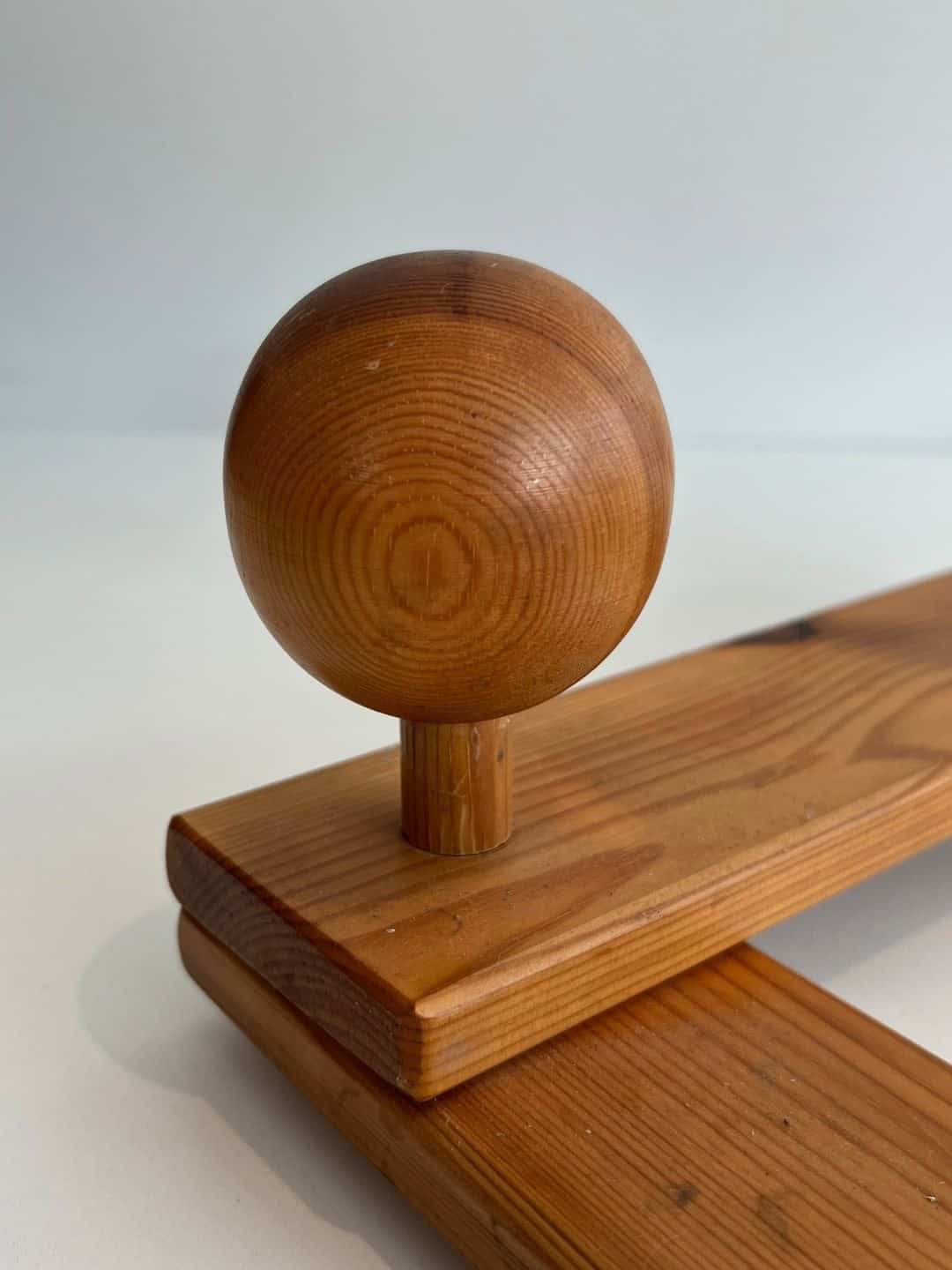Charlotte Perriand Style Pine Accordion Coat Hanger - Knob Detail Three - Styylish