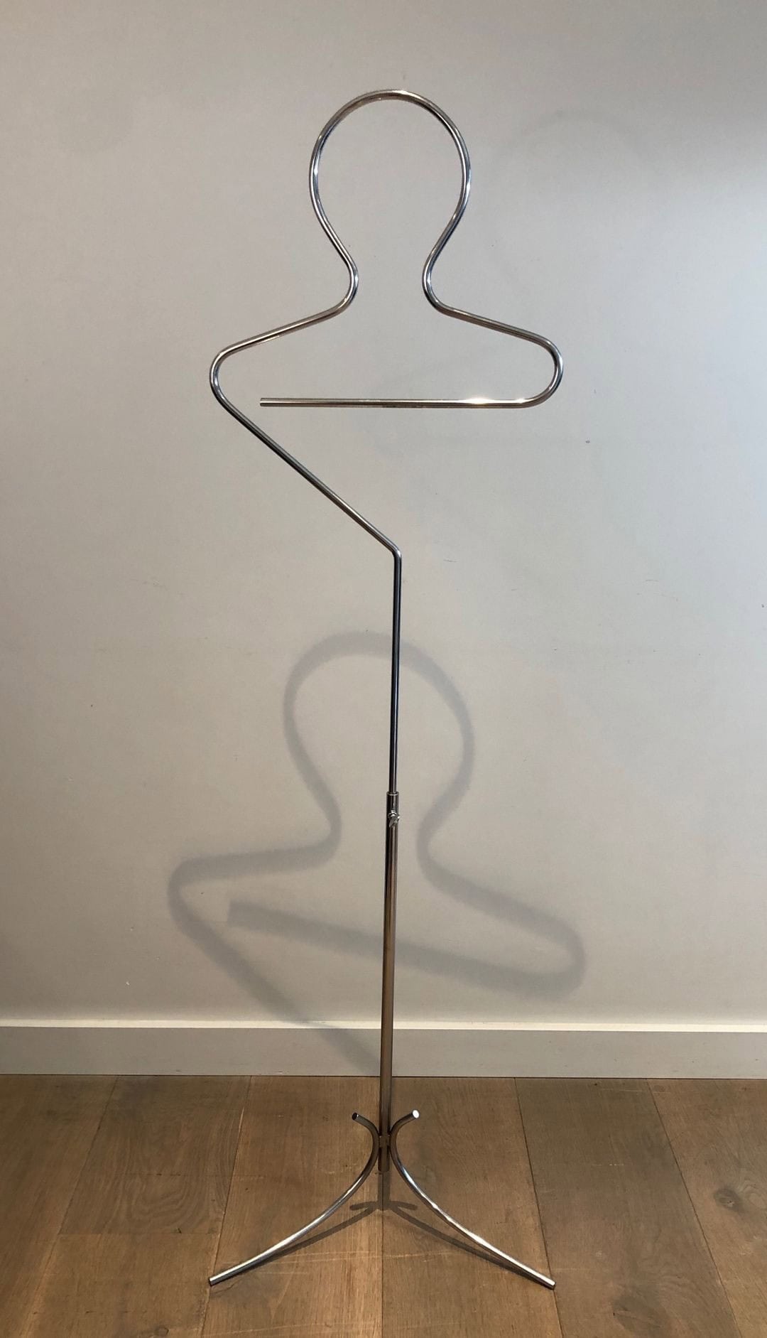 French 1960s Chrome Valet de Nuit - Image 9