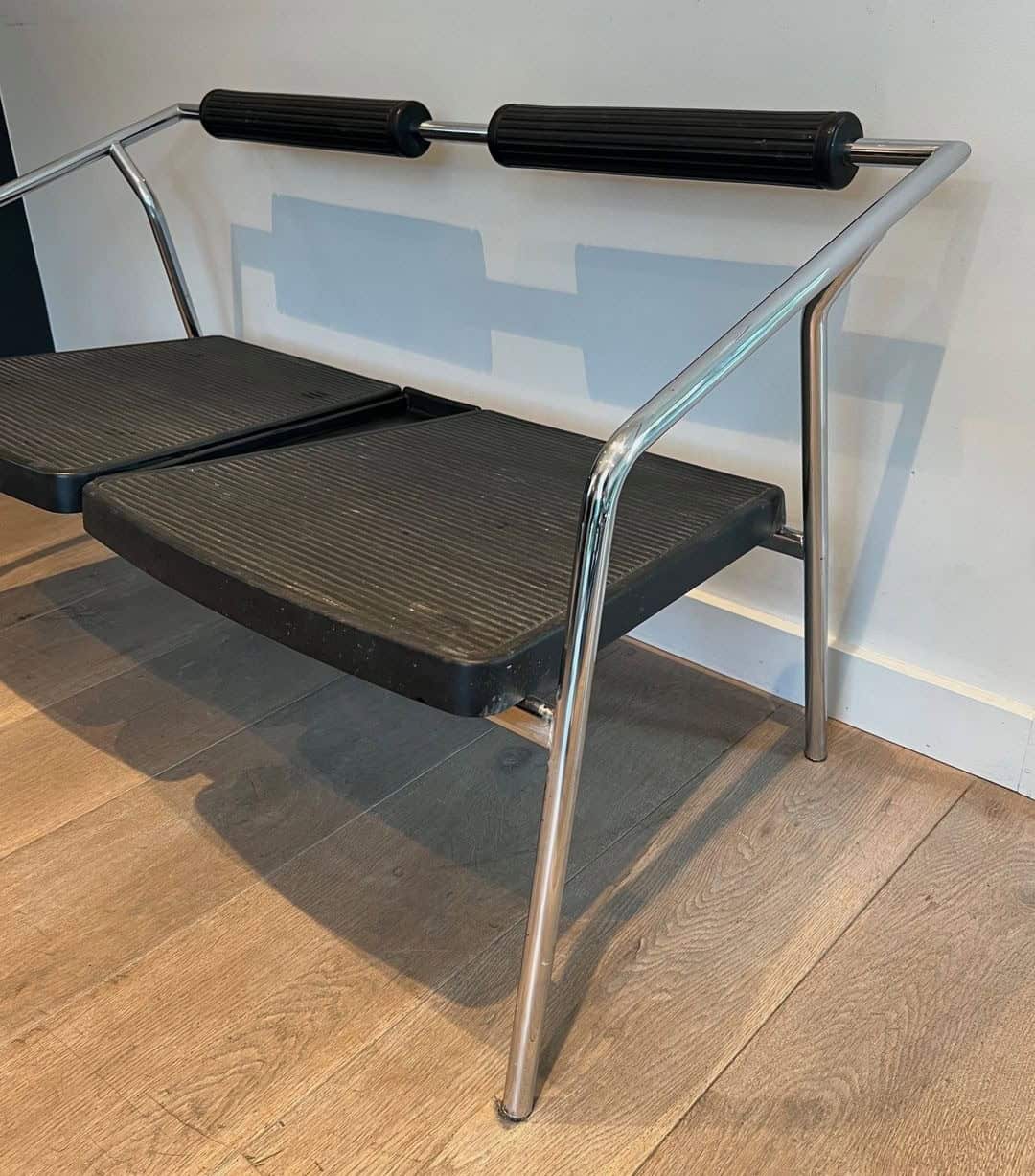1970s System Chrome and Rubber Sofa - Image 9