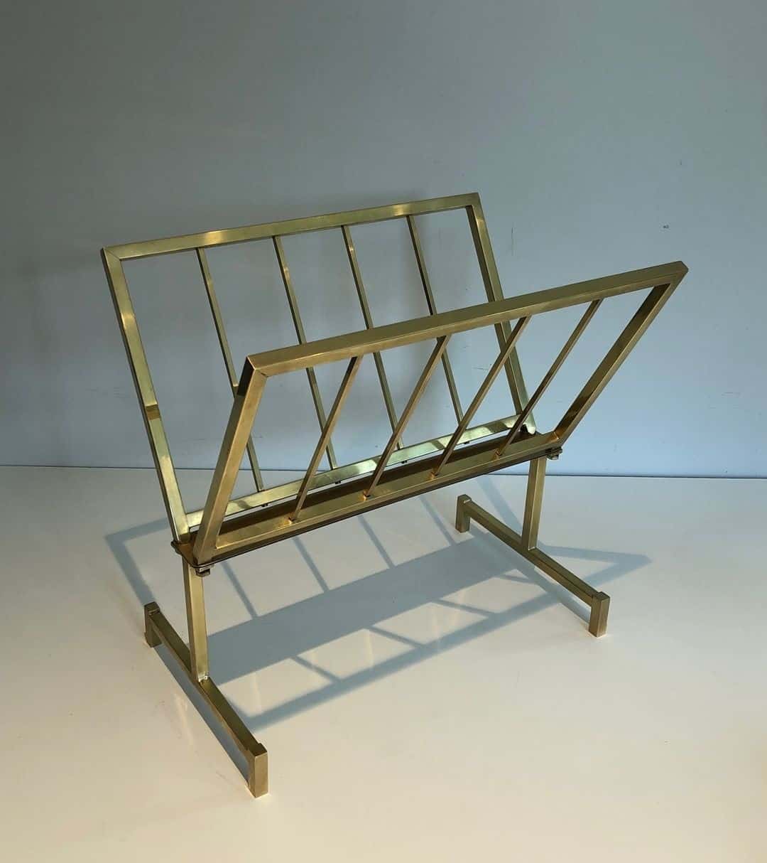 French 1970s Brass Magazine Rack - Image 10