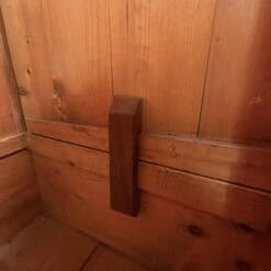 Baroque Armoire Wellenschrank- details inside - Styylish