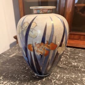 Pair of Fukagawa Seiji Porcelain Iris Vases, Arita, Japan, circa 1905-20