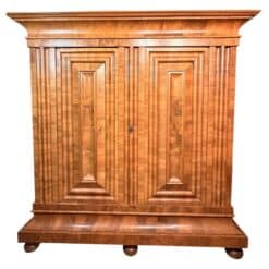 Baroque Armoire Wellenschrank- walnut veneer- Styylish